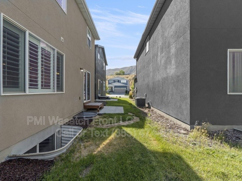 Stunning Bluffdale Home property image