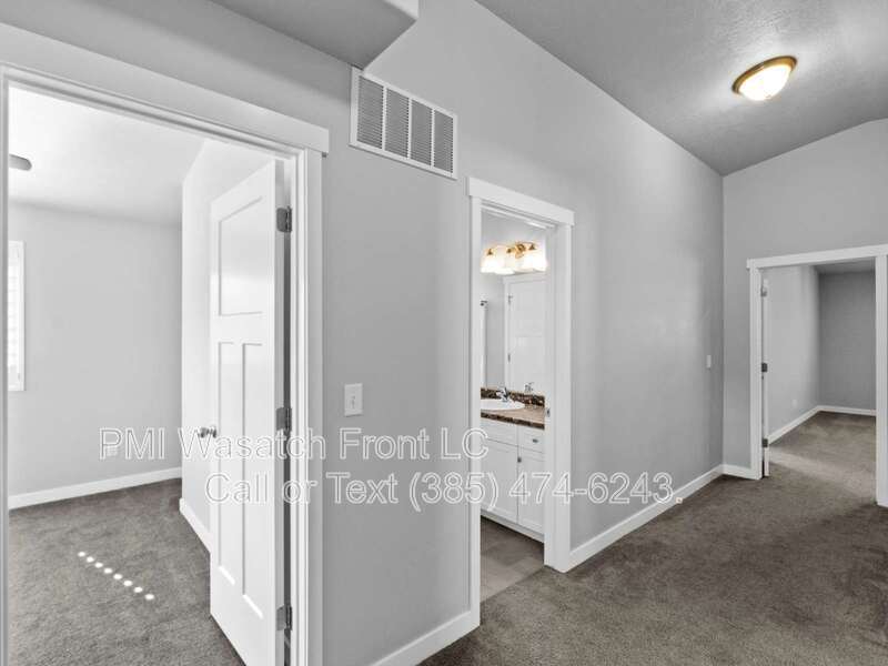 Stunning Bluffdale Home property image