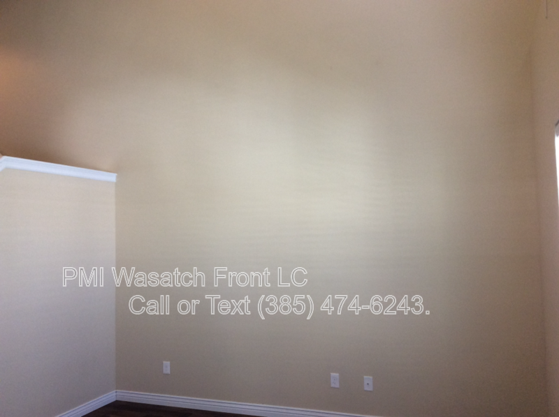 Spacious 4-Bedroom Townhouse Oasis in West Valley City! property image