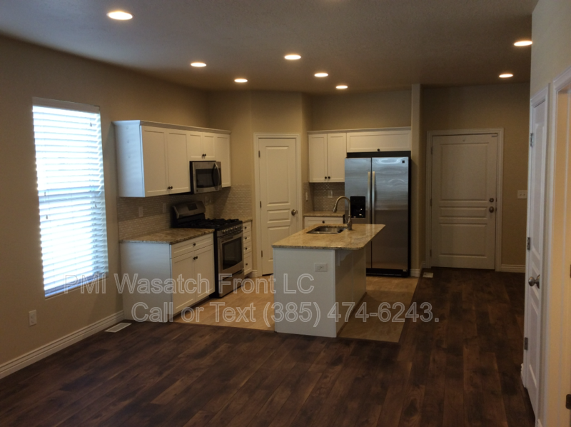 Spacious 4-Bedroom Townhouse Oasis in West Valley City! property image