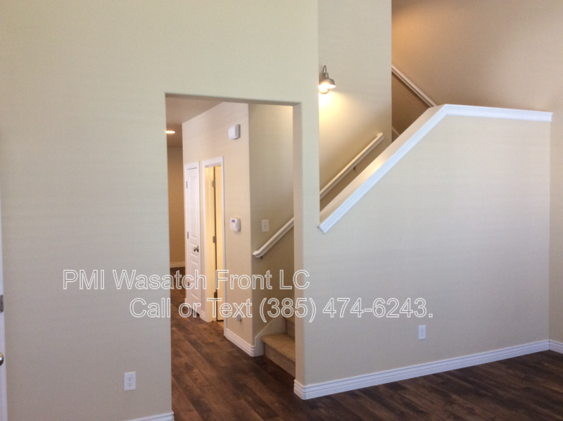 Spacious 4-Bedroom Townhouse Oasis in West Valley City! property image