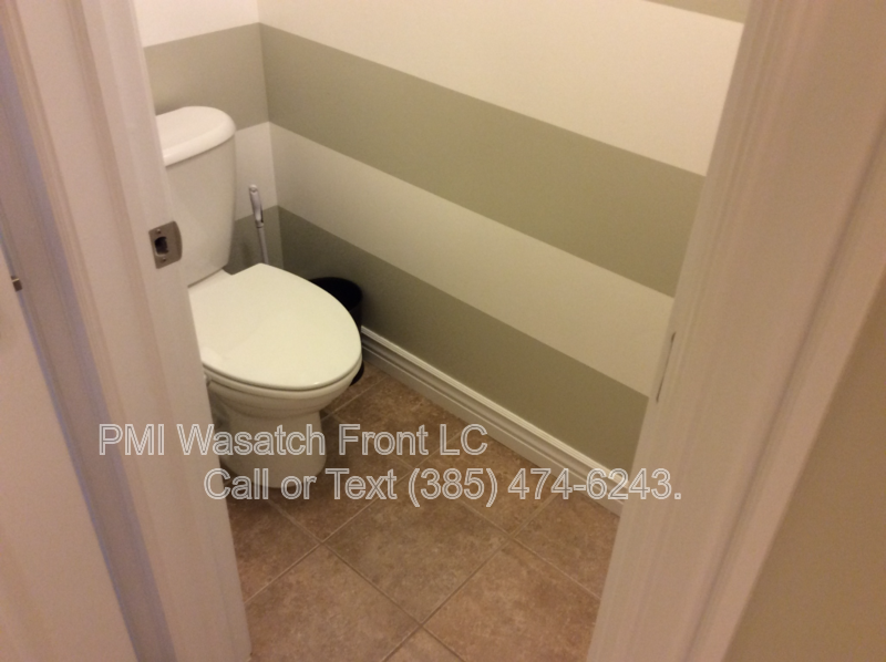 Spacious 4-Bedroom Townhouse Oasis in West Valley City! property image