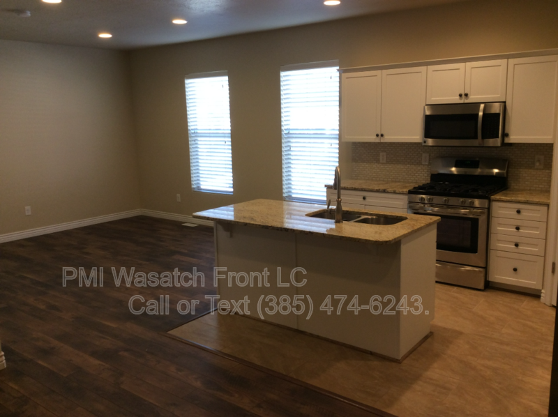 Spacious 4-Bedroom Townhouse Oasis in West Valley City! property image