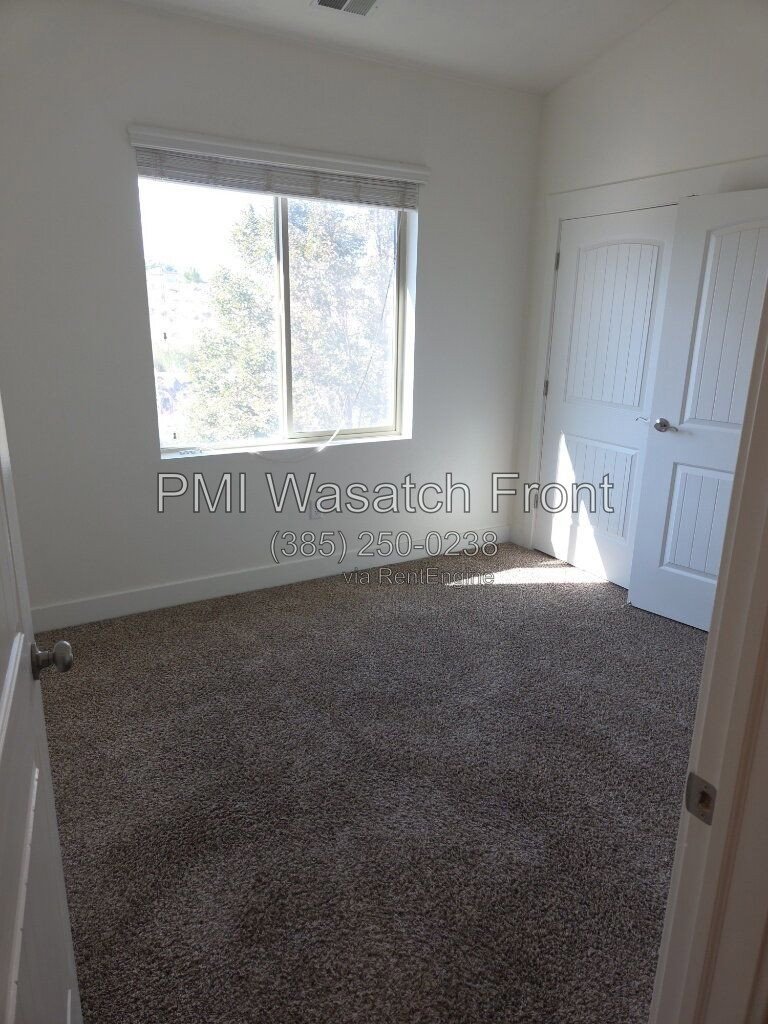 Charming 3-Bedroom Apartment in Saratoga Spring