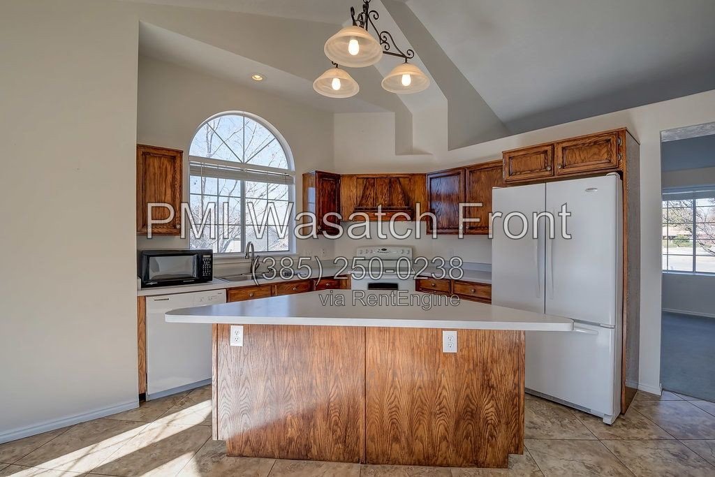 Captivating Sandy Home property image